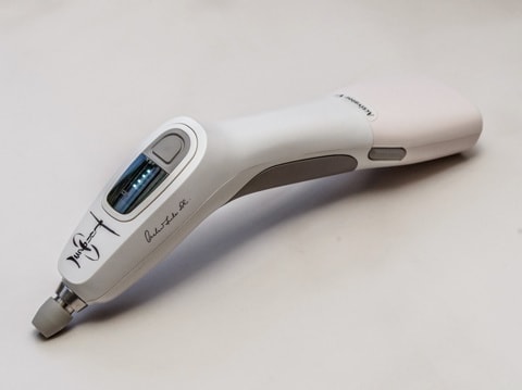 膝関節痛｜アクティベータ療法｜ファミリーカイロプラクティックセンター福岡